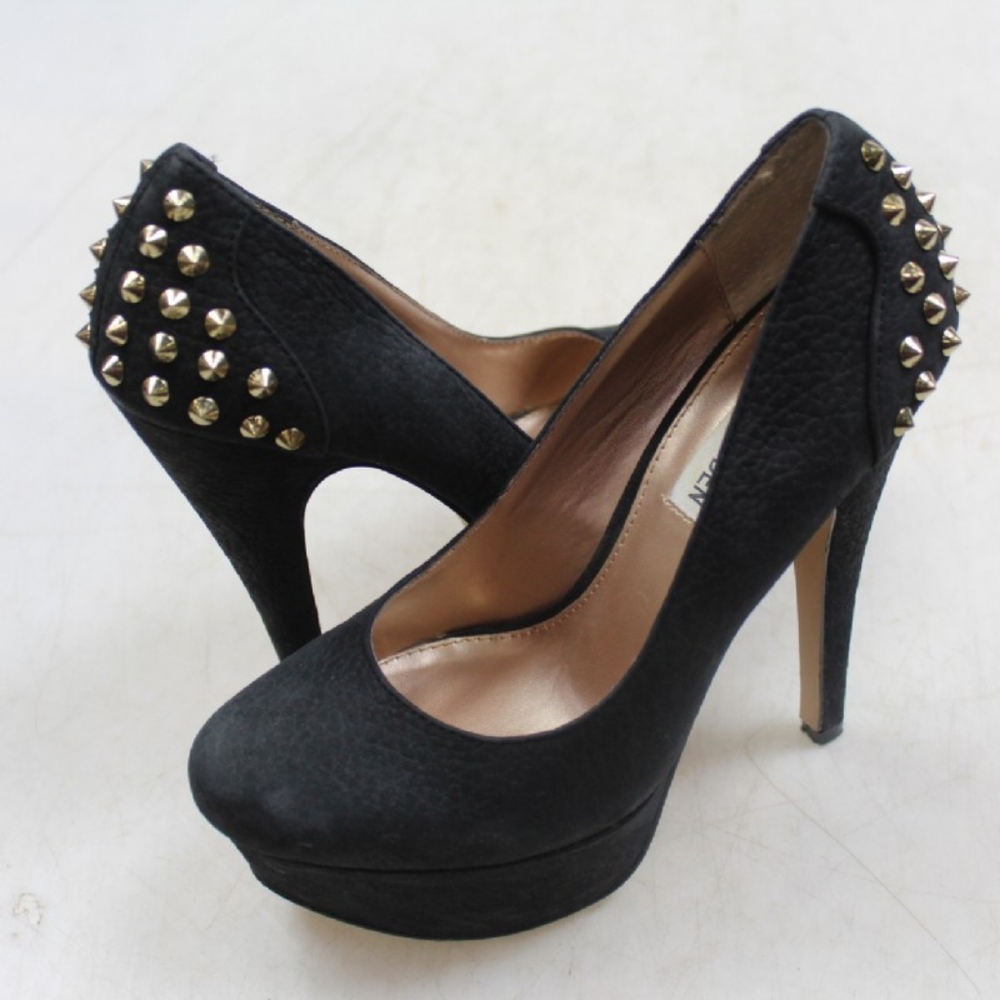 Steve Madden Spiked Pumps
